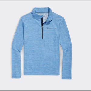 Vineyard Vines Boys' Sankaty Quarter-Zip Performance pull over in blue. Size 2T